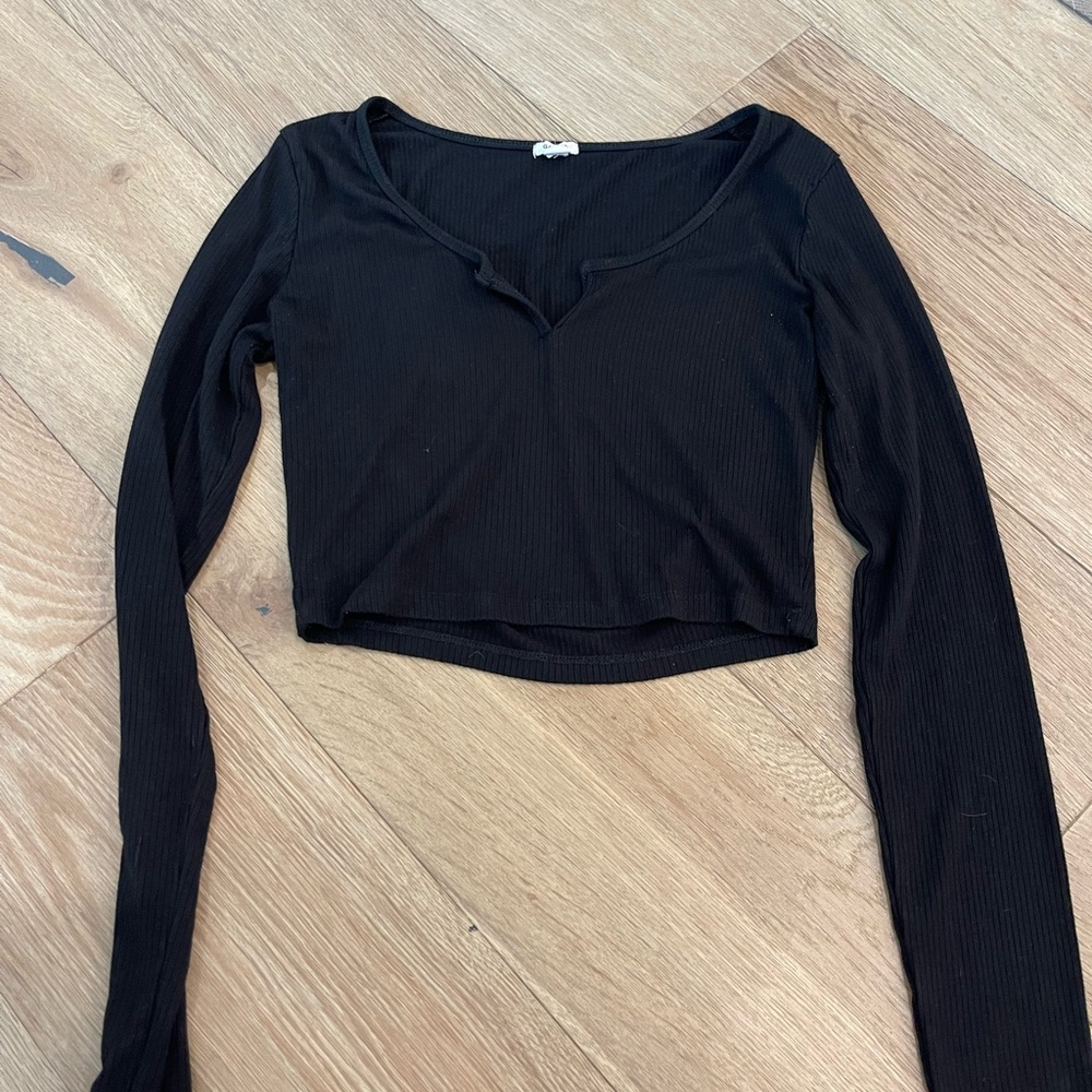 Garage Long Sleeve Crop Top